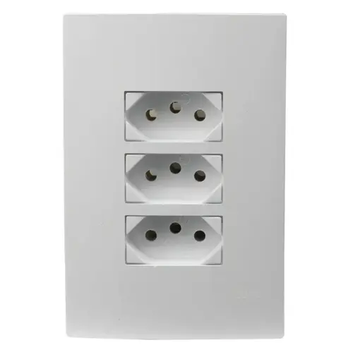 TOMADA TRIPLA 4 X 2 250V MONOBLOCO I9