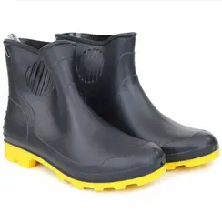 BOTA DE BORRACHA CANO CURTO